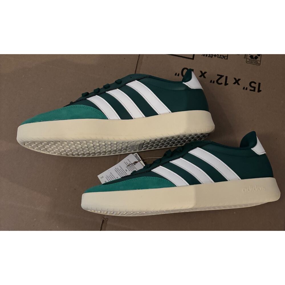 Adidas Barreda (Model JR1320) New Sneakers Green Size 12